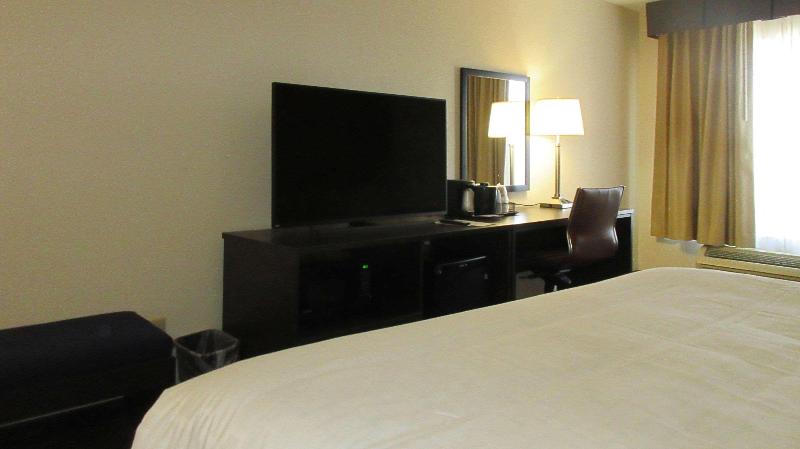 Номер Стандарт Адаптированный для Инвалидов, Clarion Pointe Evansville North