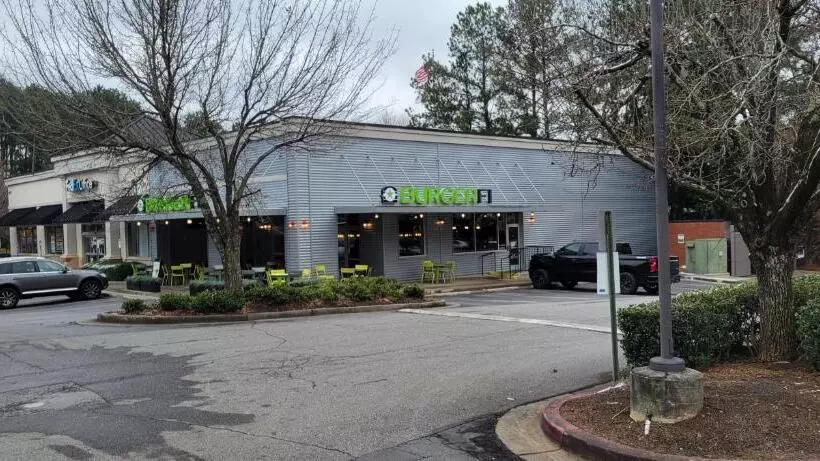 身障者適用キングサイズベッドルーム, Comfort Inn Alpharettaatlanta North