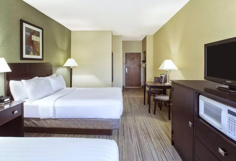 ２ダブルベッドのスタンダードルーム, Country Inn & Suites By Radisson, Benton Harborst. Joseph, Mi