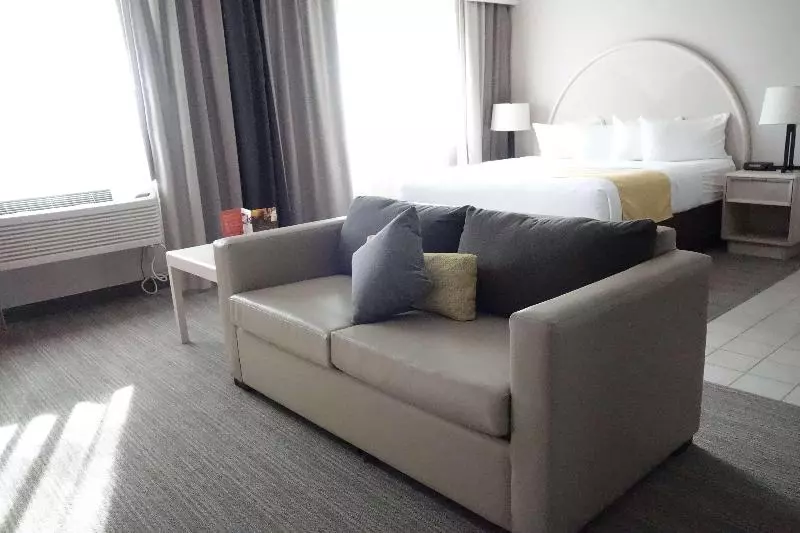 身障者適用キングサイズベッドルーム, Country Inn & Suites By Radisson, Sidney, Ne