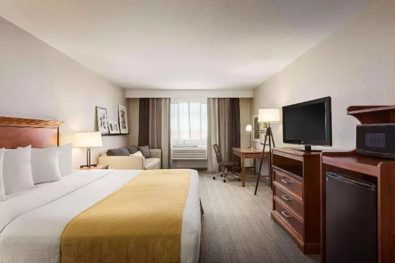 キングサイズベッドのスタンダードルーム, Country Inn & Suites By Radisson, Sidney, Ne