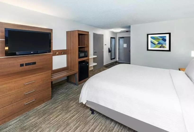 身障者適用クイーンサイズベッドルーム, Holiday Inn Express & Suites Sulphur   Lake Charles, An Ihg