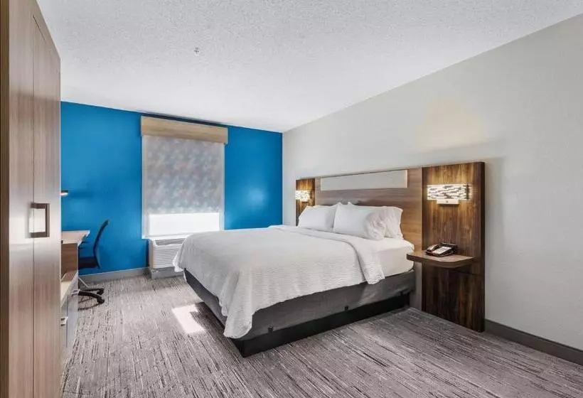 身障者適用キングサイズベッドルーム, Holiday Inn Express New Albany, An Ihg