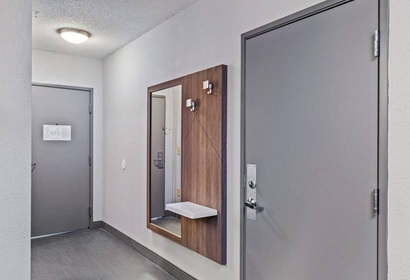 Номер Стандарт 2 Двуспальные Кровати, Holiday Inn Express New Albany, An Ihg