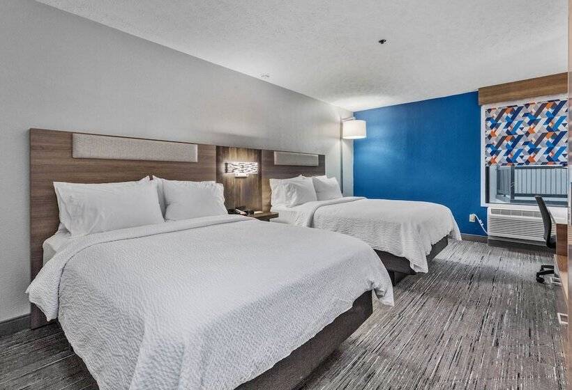 غرفه قياسيه سريرين مزدوجين, Holiday Inn Express New Albany, An Ihg