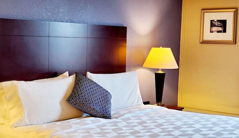 חדר סטנדרט שתי מיטות זוגיות, Holiday Inn South Plainfield Piscataway, An Ihg