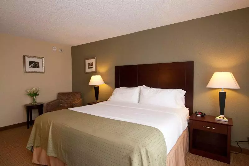 スタンダードルーム, Holiday Inn South Plainfield Piscataway, An Ihg