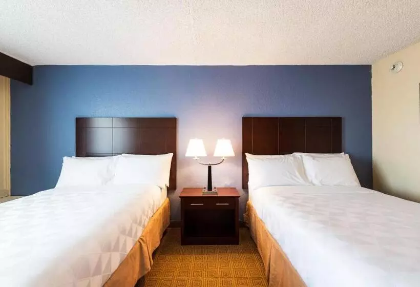 ２ダブルベッドのスタンダードルーム, Holiday Inn South Plainfield Piscataway, An Ihg