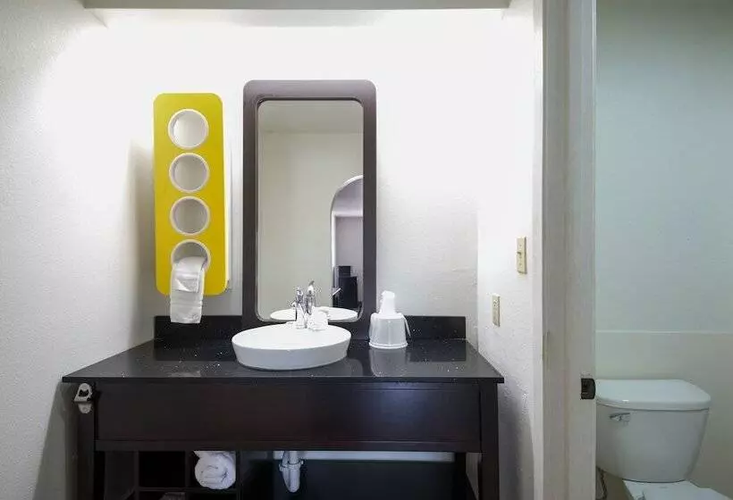 プレミアムルーム, Motel 6 Denham Springs, La