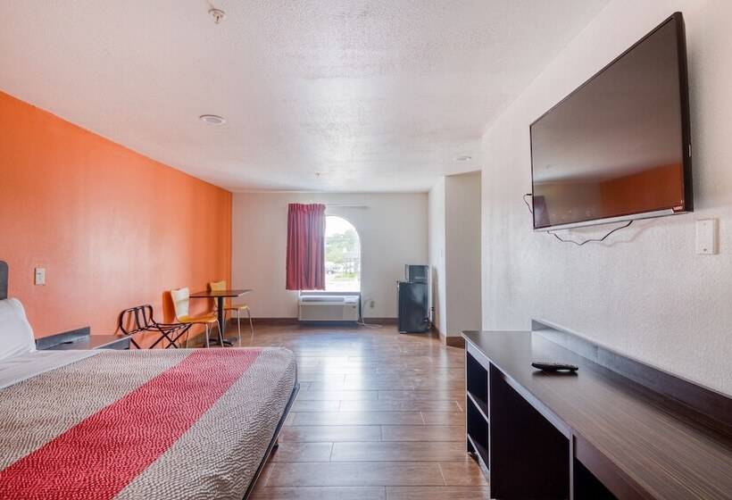 프리미엄 룸, Motel 6 Denham Springs, La