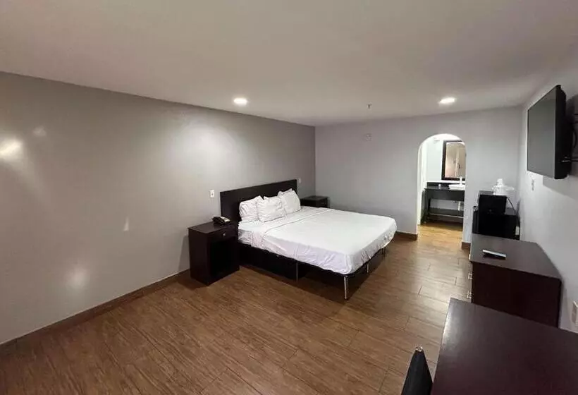 キングサイズベッドのスタンダードルーム, Motel 6 Denham Springs, La