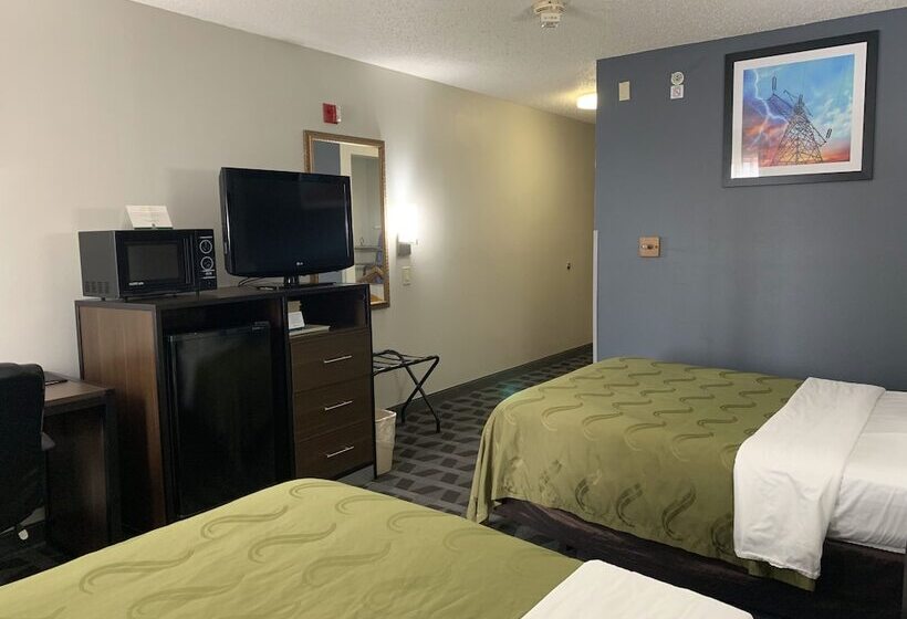 غرفه قياسيه سريرين مزدوجين, Quality Inn