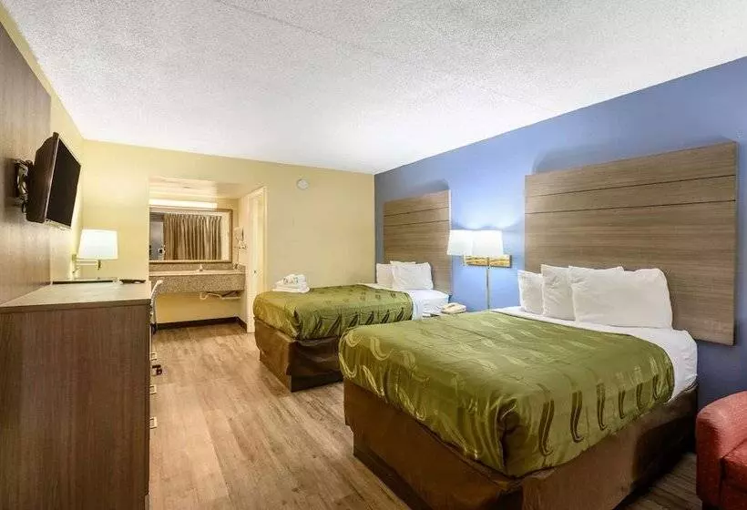 スイート, Quality Inn New Orleans I10 East