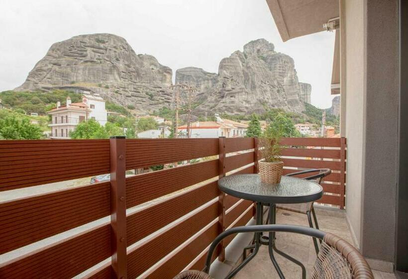 חדר סטנדרט עם מרפסת, Oikia Guesthouse