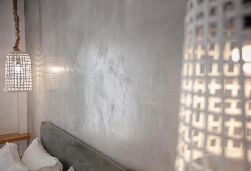 חדר משפחתי, Oikia Guesthouse