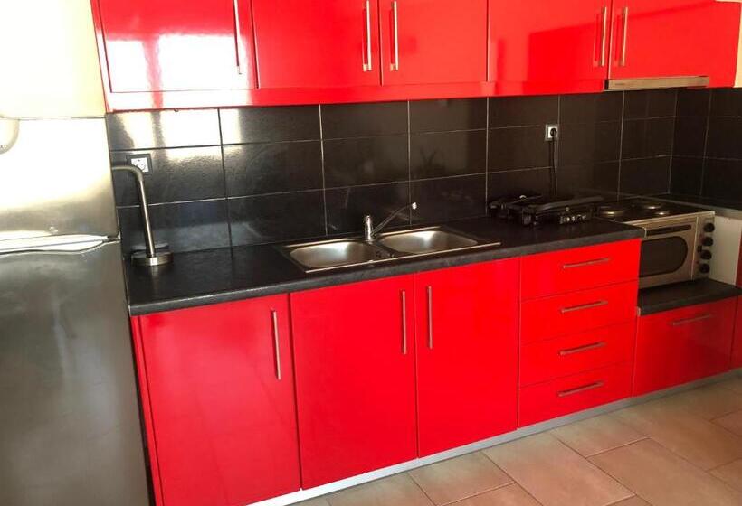 디럭스 스튜디오, Roomotel Apartments