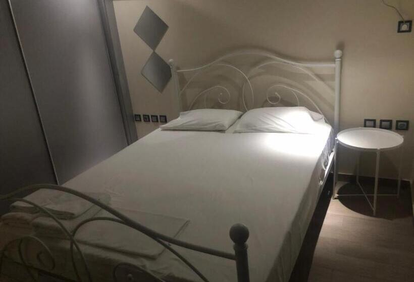 수피리어 스튜디오, Roomotel Apartments