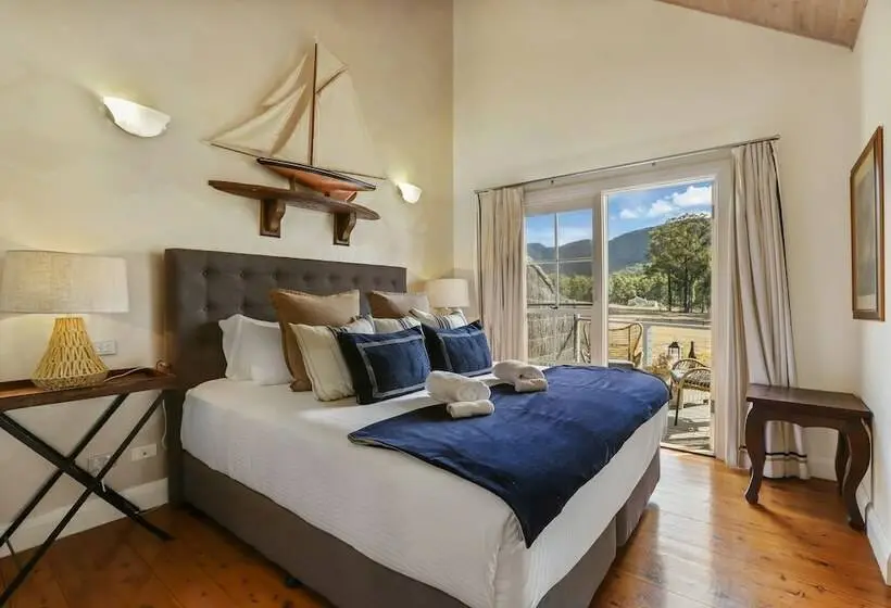 スーペリアー１ベッドルームビラ, Brokenback Views Country Estate