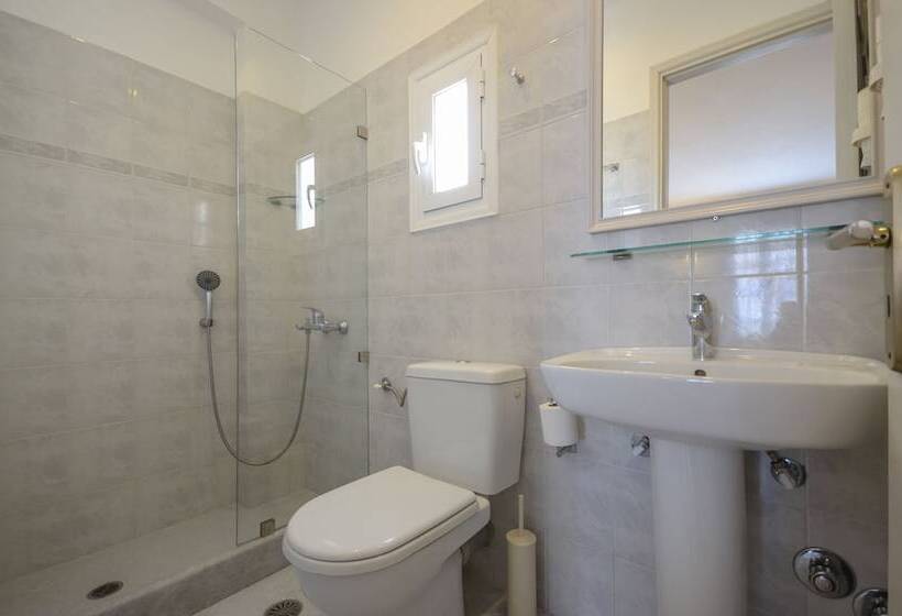 إستوديو سوبيريور, Blue Sky Summer