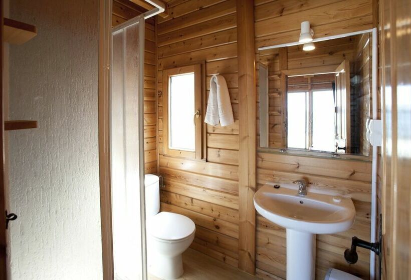 بانگلوی استاندارد, Camping Bayona Playa