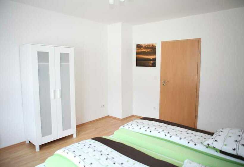 침실 2개 아파트, Apartment Am Rathaus
