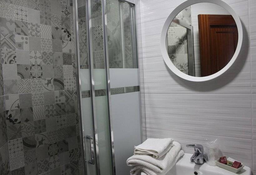 חדר סטנדרט נוף לים, Pensión Playa De Sardiñeiro