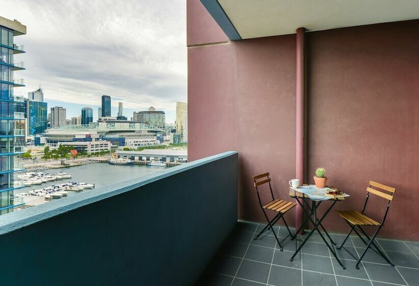 豪华两卧室公寓, Exquisite Apartments Docklands