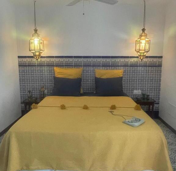스탠다드 룸 풀장 전망, Kasbah Andaluz Guest House
