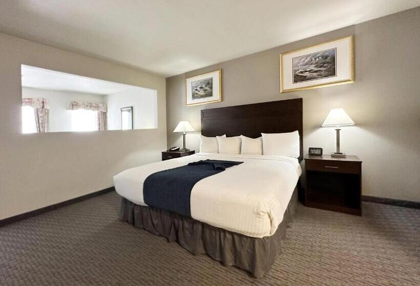 주니어 스위트 킹사이즈 침대, Bayvue Hotel, Resort & Suites