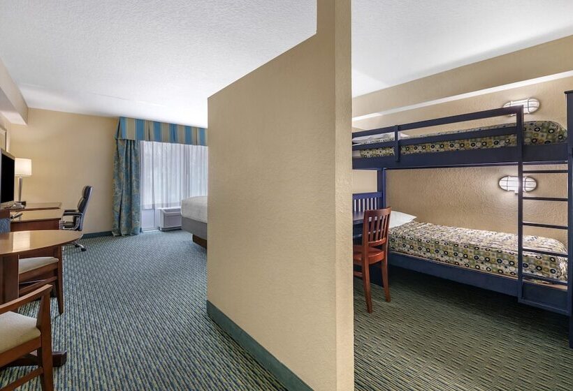 חדר סטנדרט נוף לבריכה, Holiday Inn Resort Orlando   Lake Buena Vista, An Ihg