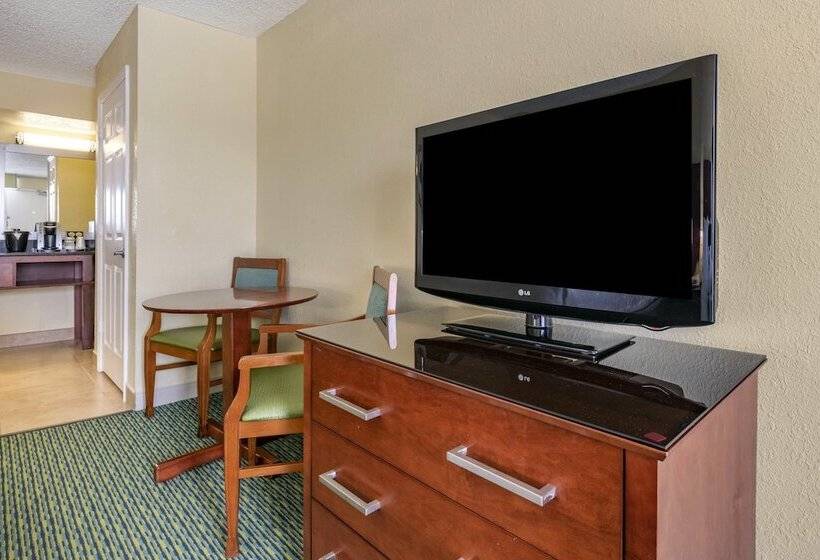 스탠다드 룸 더블 침대, Holiday Inn Resort Orlando   Lake Buena Vista, An Ihg