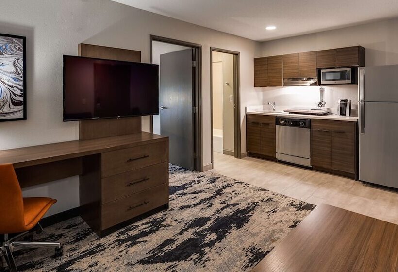 סוויטה, Best Western Plus Bourbonnais Hotel & Suites