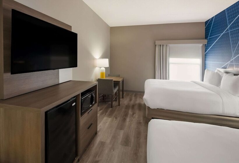 חדר סטנדרט שתי מיטות זוגיות, Comfort Inn & Suites Fishers  Indianapolis