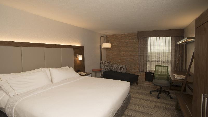 חדר סטנדרט, Holiday Inn Express San Antonio Airport, An Ihg