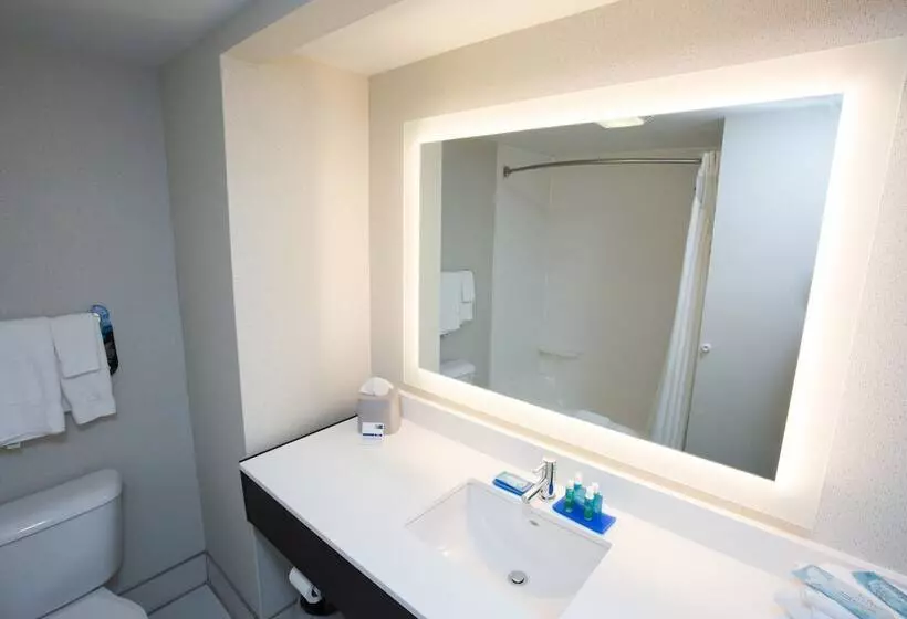 スイート, Holiday Inn Express Wilmington, An Ihg