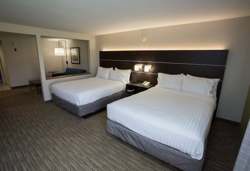 جناح, Holiday Inn Express Wilmington, An Ihg