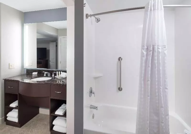 سوئیت 2 خوابه, Homewood Suites By Hilton Austin Nw Near The Domain