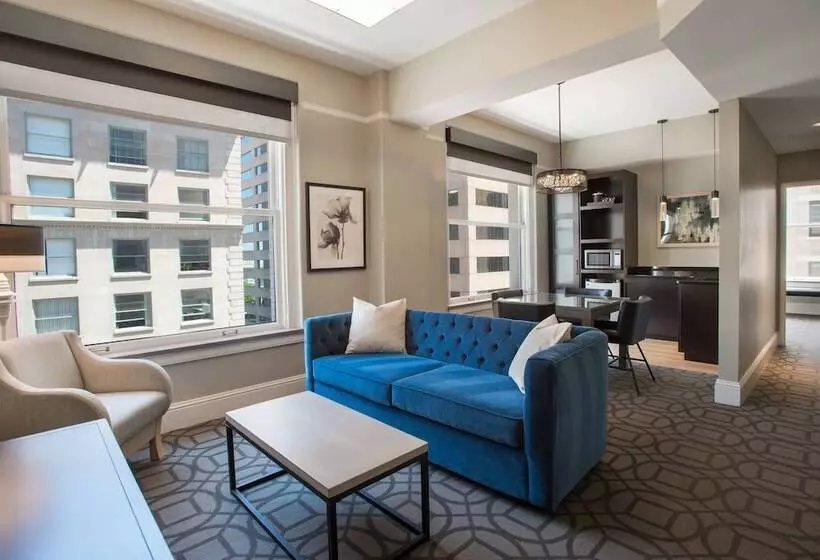 سوییت, Magnolia Hotel Denver, A Tribute Portfolio