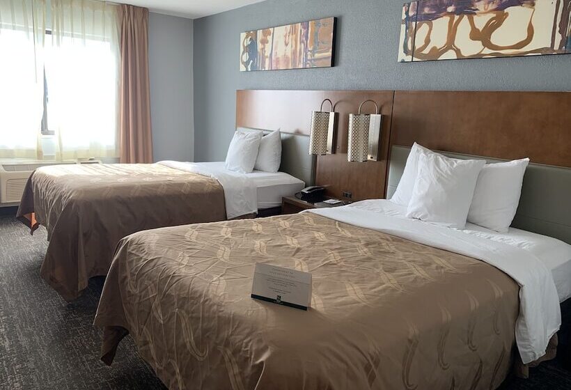 غرفه قياسيه سريرين مزدوجين, Quality Inn