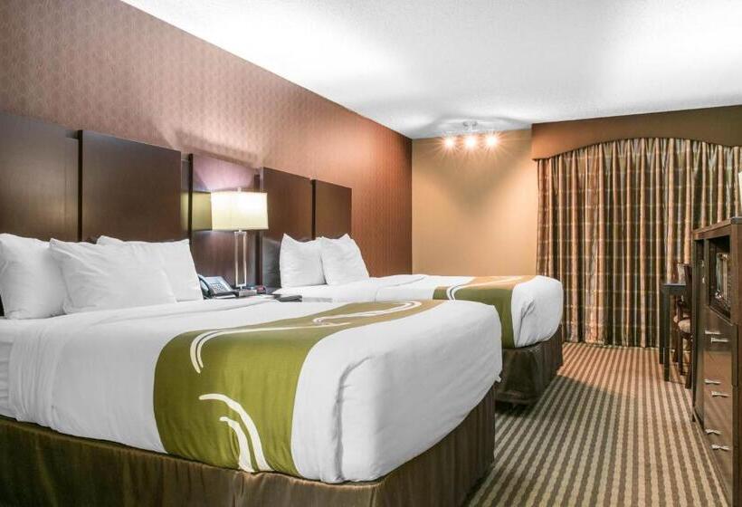 غرفه قياسيه سريرين مزدوجين, Quality Inn Festus