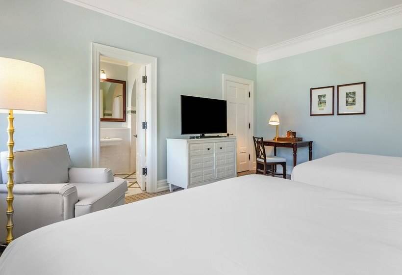 デラックスルーム, The Omni Homestead Resort & Spa