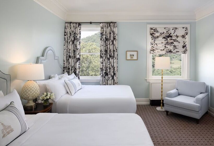 디럭스 룸, The Omni Homestead Resort & Spa