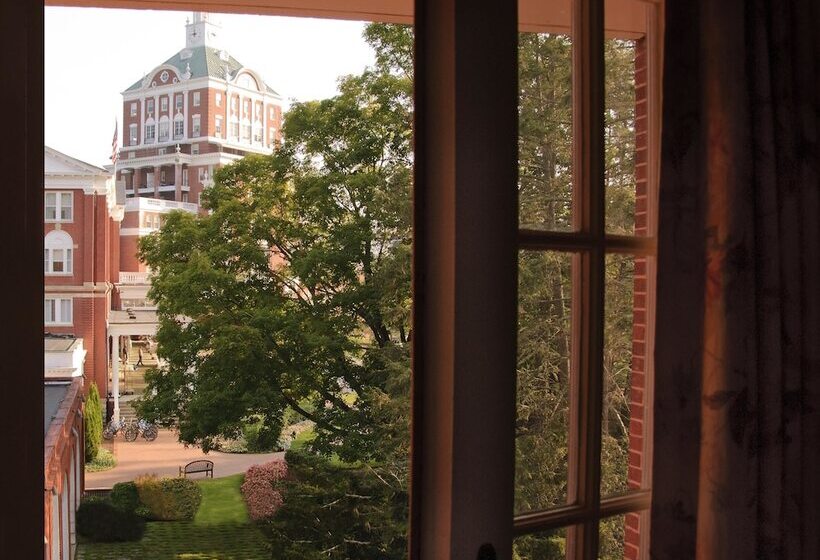 景色の見えるデラックスルーム, The Omni Homestead Resort & Spa