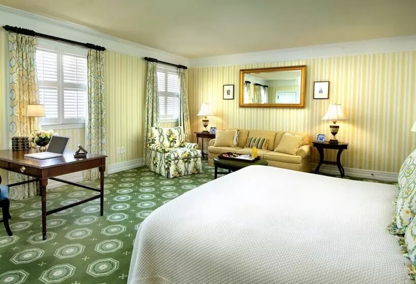 景色の見えるデラックスルーム, The Omni Homestead Resort & Spa