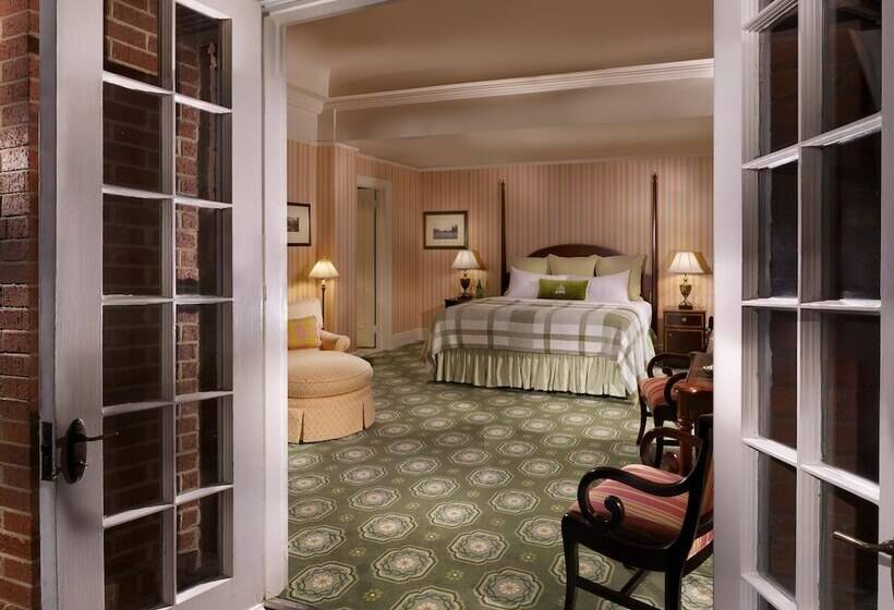 プレミアムルーム, The Omni Homestead Resort & Spa