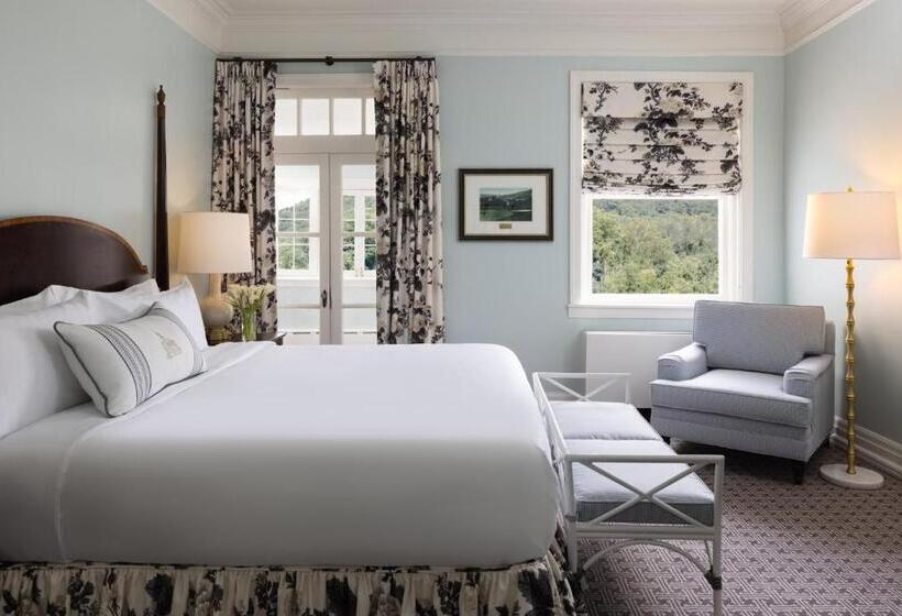 キングサイズベッドのクラシックルーム, The Omni Homestead Resort & Spa