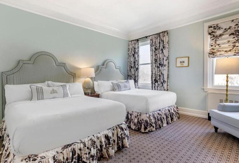 景色の見えるデラックスルーム, The Omni Homestead Resort & Spa