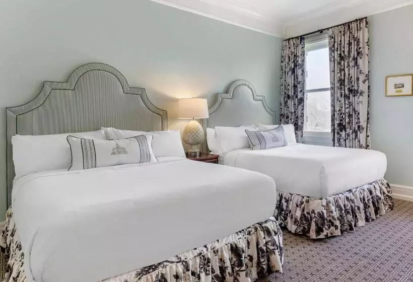 クイーンベッドのデラックスルーム, The Omni Homestead Resort & Spa