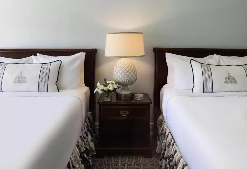 クイーンベッドのデラックスルーム, The Omni Homestead Resort & Spa
