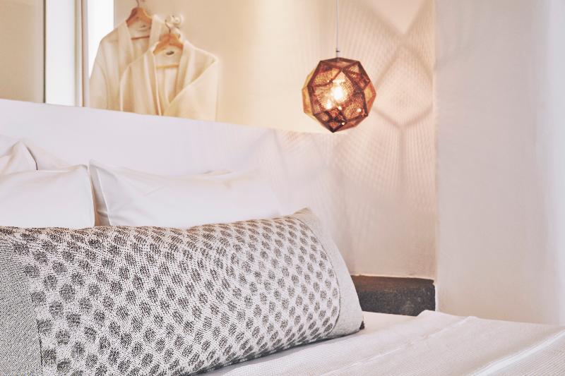 身障者適用キングサイズベッドルーム, The Omni Homestead Resort & Spa